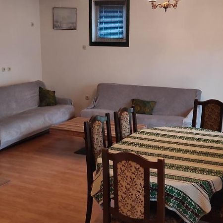 Apartman Mwa Σλαβόνσκι Μπροντ Εξωτερικό φωτογραφία