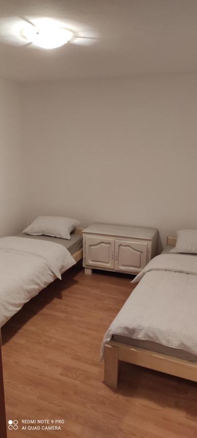 Apartman Mwa Σλαβόνσκι Μπροντ Εξωτερικό φωτογραφία