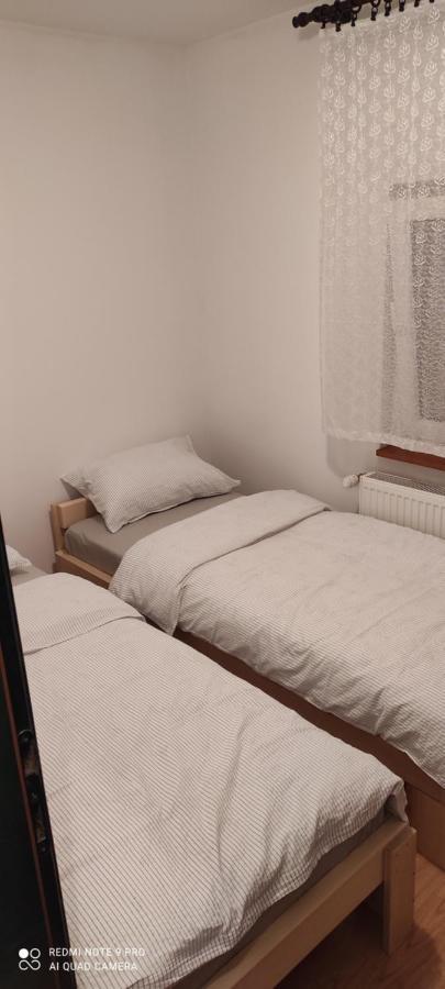 Apartman Mwa Σλαβόνσκι Μπροντ Εξωτερικό φωτογραφία